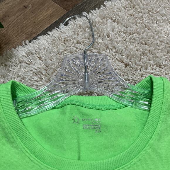 Offline by Aerie Size Small Neon Green Sidewalk Seamless Cropped Top - Picture 3 of 5